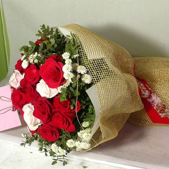 red and white rose bouquet to japan