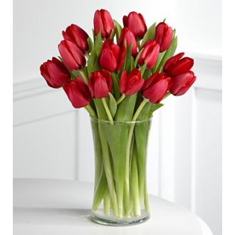 send 12 red tulips to japan