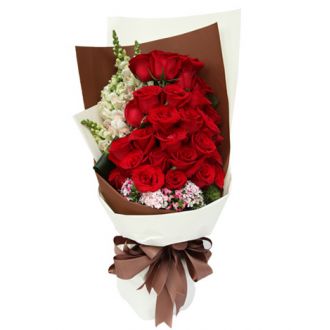 send two dozen red roses bouquet to japan