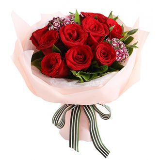 send half dozen red roses in bouquet to japan